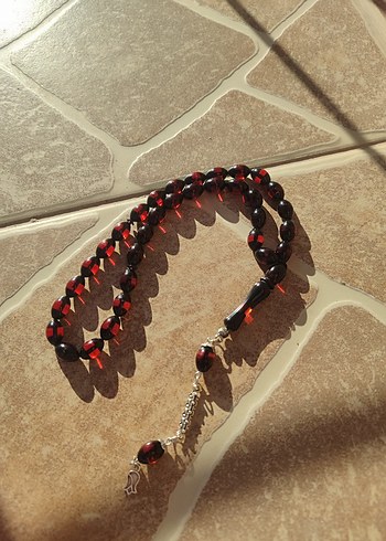 Koyu Kırmızı Gotik Erkek Tesbihi - Görsel 3