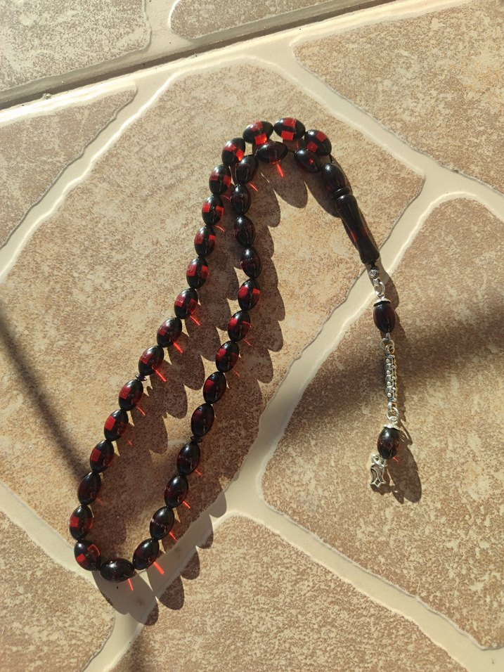 Koyu Kırmızı Gotik Erkek Tesbihi - Görsel 4