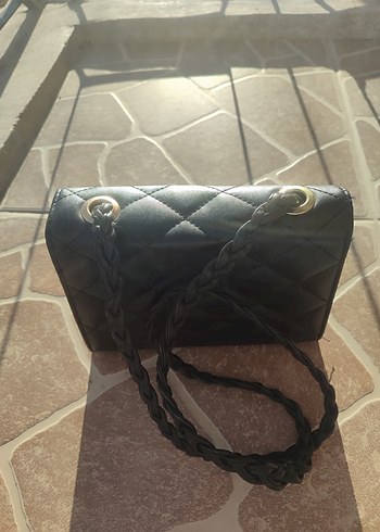 Klasik Siyah Deri Kadın El Çantası - Görsel 2