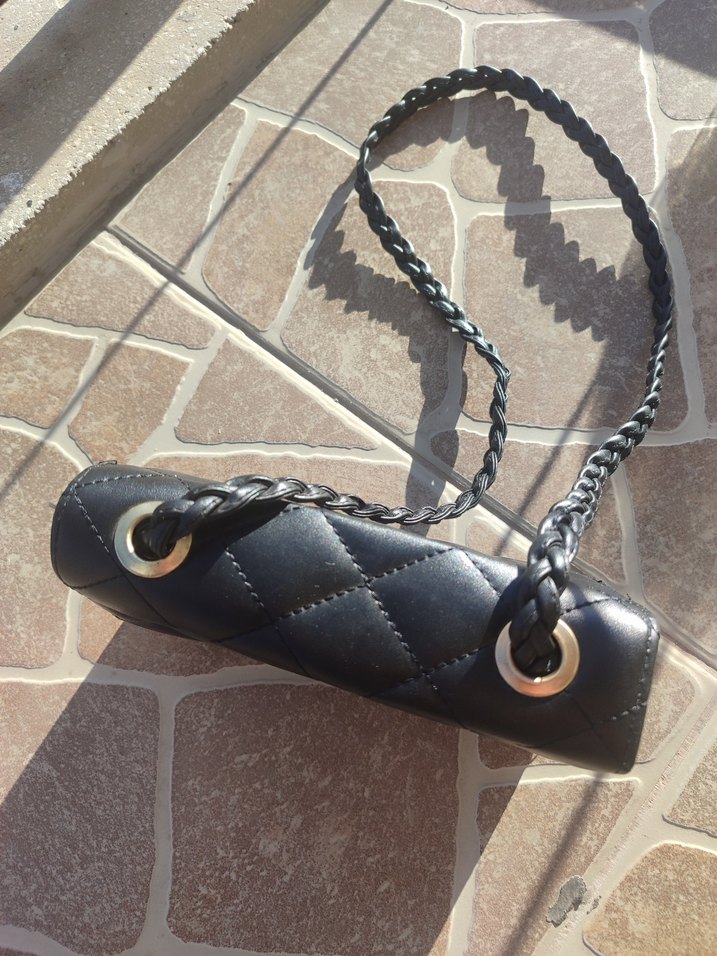 Klasik Siyah Deri Kadın El Çantası - Görsel 3