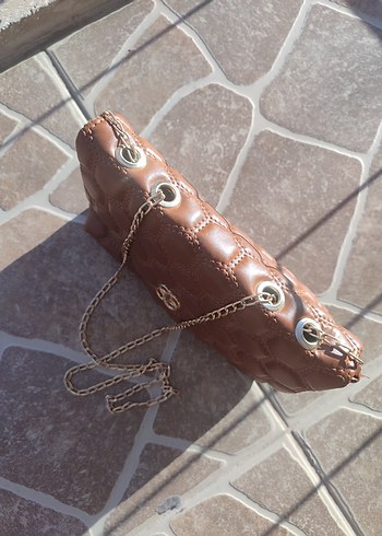 Zincir Detaylı Kahverengi Deri Kadın Çanta - Görsel 3