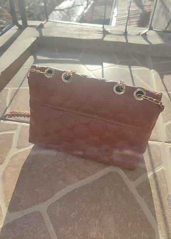 Zincir Detaylı Kahverengi Deri Kadın Çanta - Görsel 2