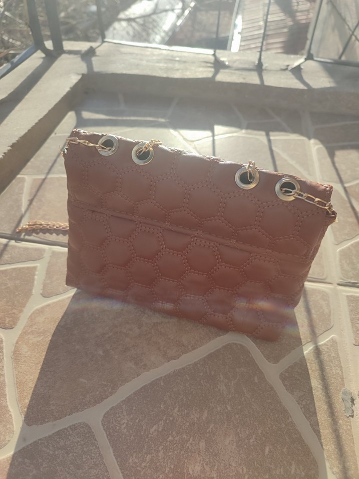 Zincir Detaylı Kahverengi Deri Kadın Çanta - Görsel 2