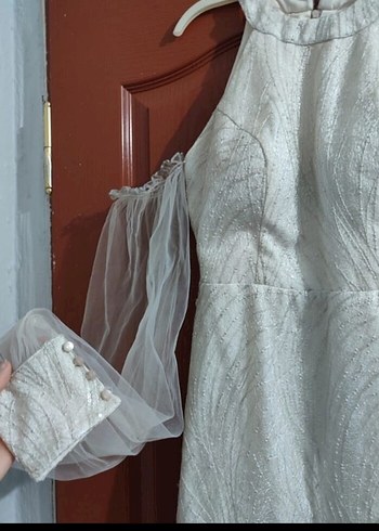 Nakışlı V Yaka Gri Uzun Kadın Elbisesi - Görsel 2