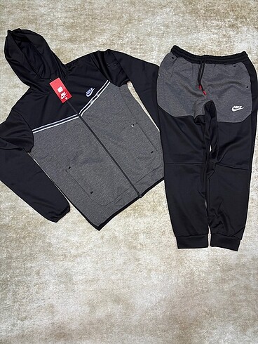 YENİ SEZON Nike Tech Fleece