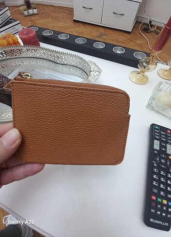  Beden MANGO DERİ BOZUK PARA CÜZDANI 