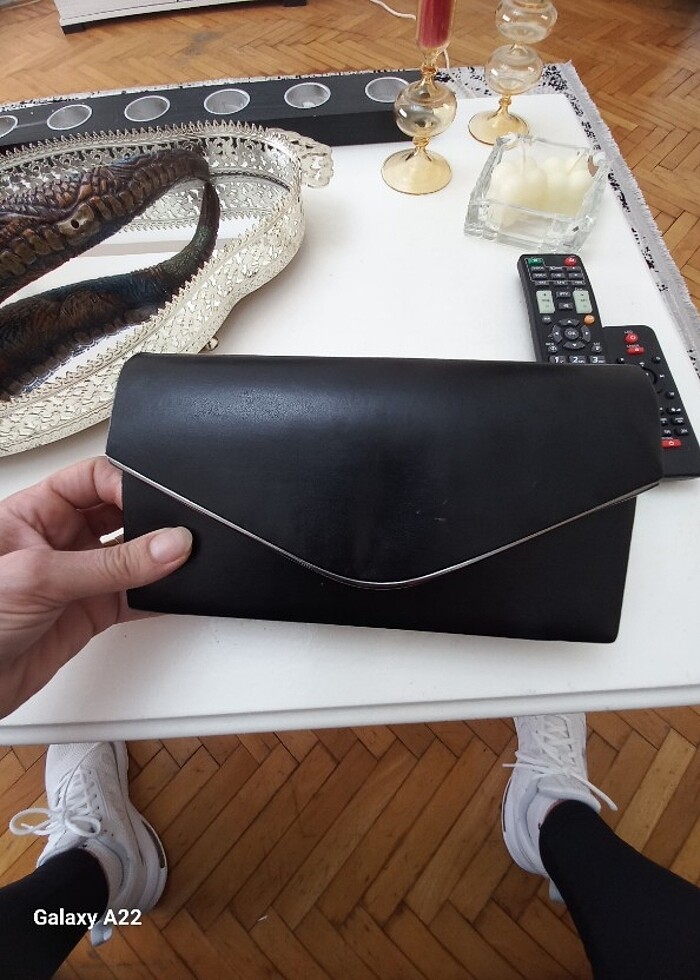 SUNİ DERİ EL ÇANTASI VE ÇAPRAZ ÇANTA  - Görsel 4