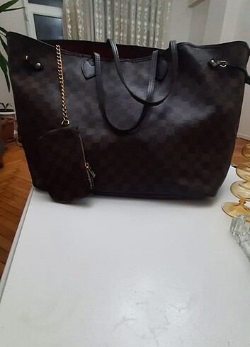 LOUİS VUITTON DERİ KOL ÇANTASI  - Görsel 5