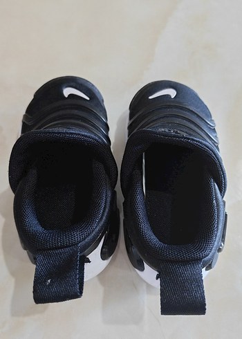 21 Beden Nike Siyah Bebek İlk Adım Ayakkabısı
