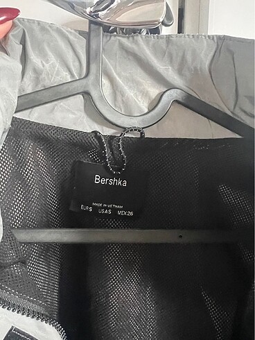 xs Beden Reflektör kısa ceket Bershka