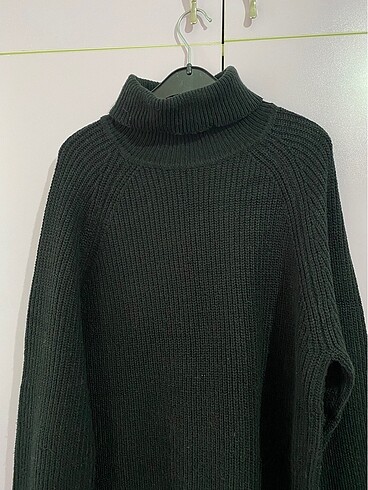 Bershka boğazlı kazak - Görsel 4