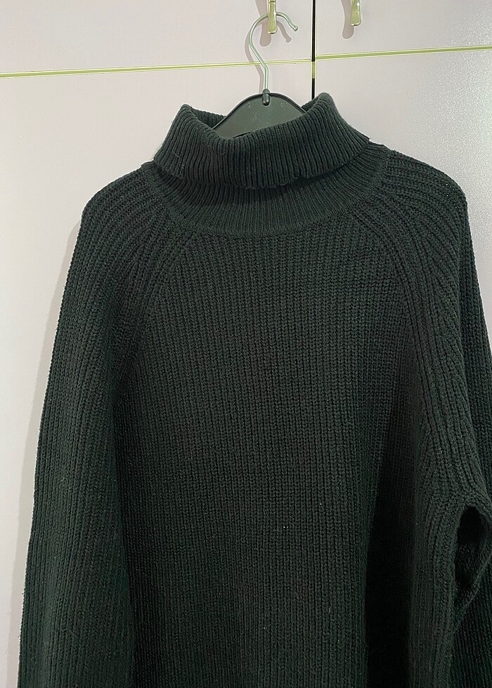 Bershka boğazlı kazak - Görsel 4