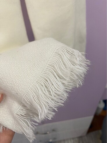 Beyaz atkı - Görsel 3