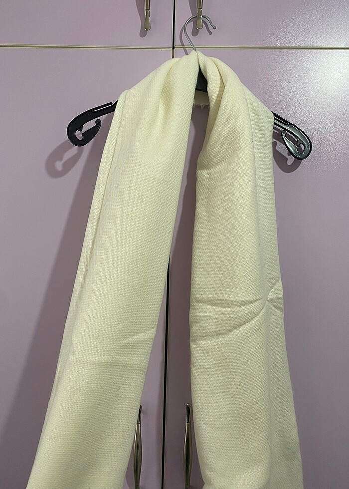 Beyaz atkı - Görsel 2