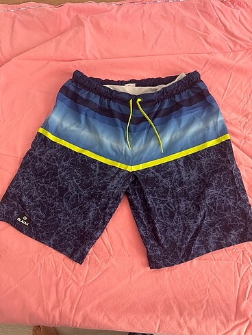 Decathlon yüzme şortu