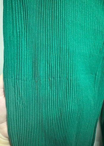 Yeşil Pileli Kadın Pantolon - Görsel 2