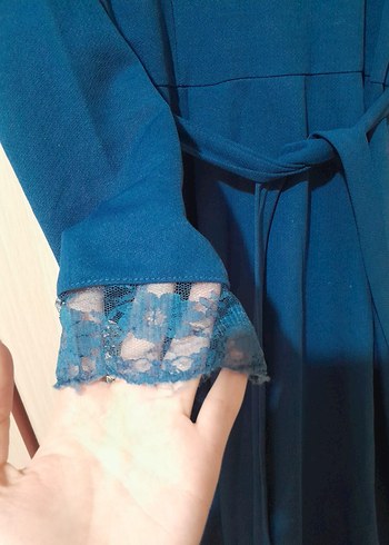 Uzun Kollu Mavi Tesettür Elbise - Görsel 2