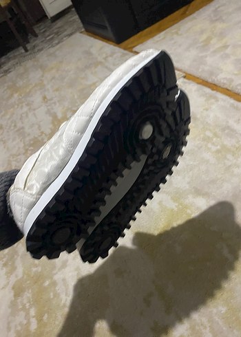 Spor Ayakkabı - Görsel 3