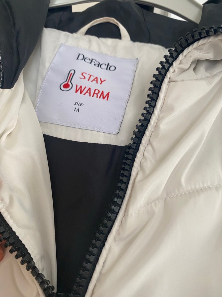 Beyaz Fermuarlı Uzun Kadın Kışlık Mont - Görsel 4