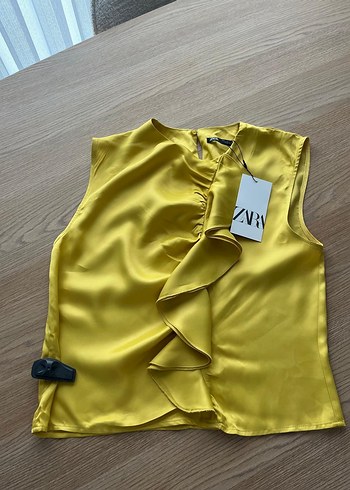 xs Beden beyaz Renk Orjinal Zara etek ve Zara bluz