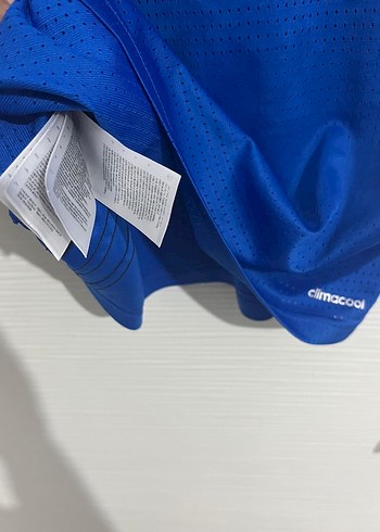 l Beden Adidas Erkek Lacivert Kısa Kollu Tişört