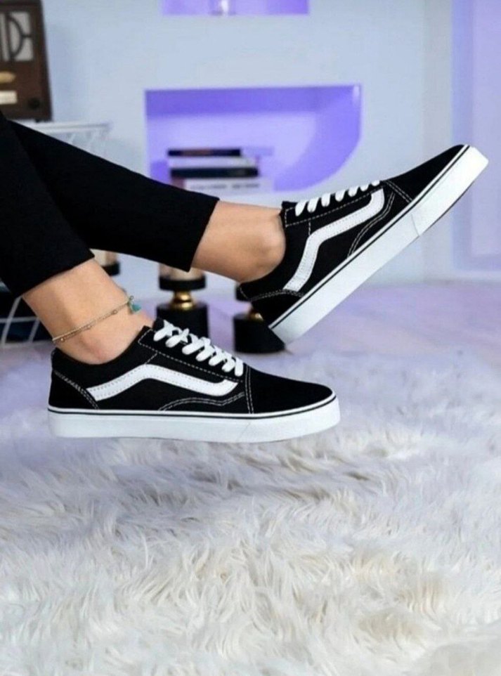 Siyah Bağcıklı Spor Ayakkabı - Görsel 2