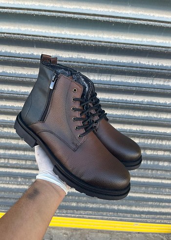 Kahverengi Erkek Bot - Görsel 4