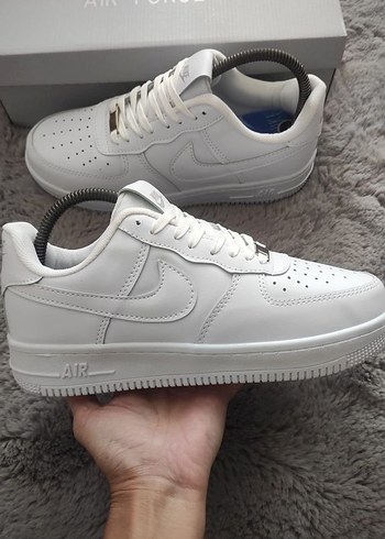 40 Beden Nike Beyaz Spor Ayakkabısı