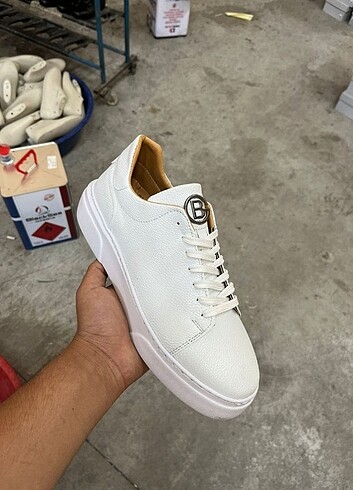 Beyaz Sneaker Spor Ayakkabı