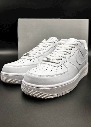 40 Beden Nike Beyaz Spor Ayakkabısı