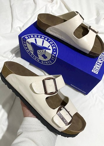 Birkenstock Beyaz Tokalı Terlik
