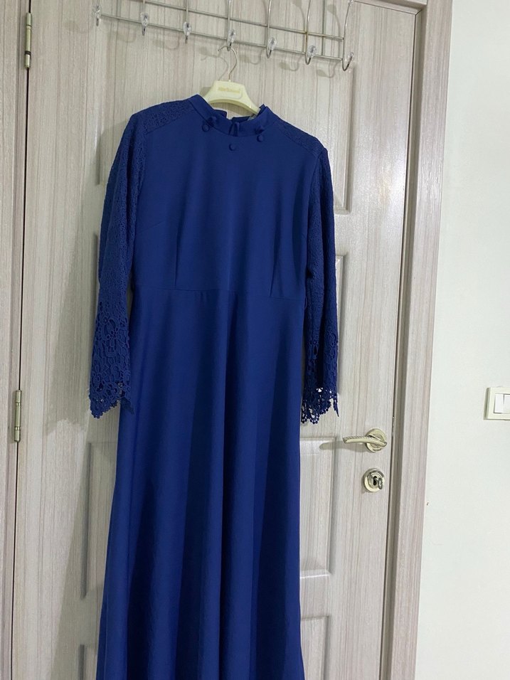 Uzun Kollu Koyu Mavi Kadın Elbise - Görsel 3