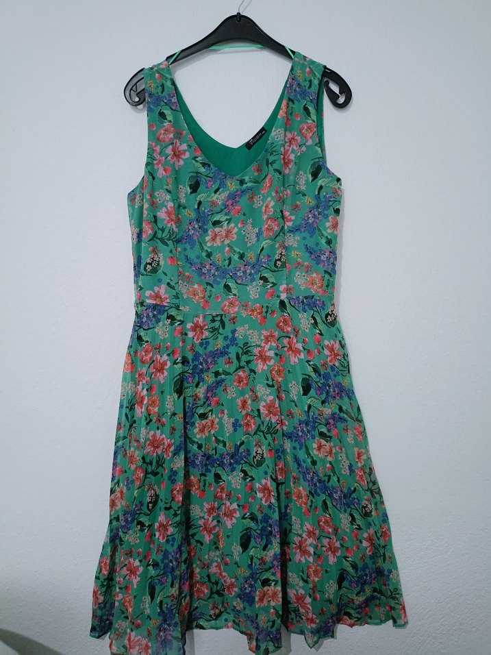 Çiçek Desenli V Yaka Midi Elbise - Görsel 4