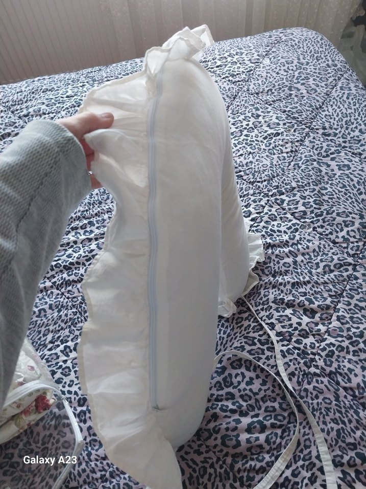 Beyaz Emzirme ve Hamilelik Yastığı - Görsel 2