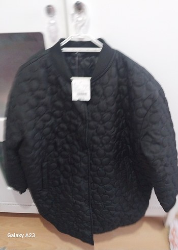 LCW Modest Uzun Kollu Siyah Kadın Mont - Görsel 3