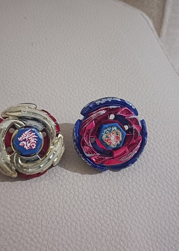 Beyblade Hasbro Vortex Seti Lightning Drago ve Red storm Pegasus