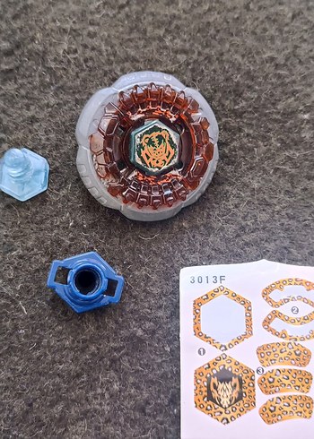 Beyblade oyuncak