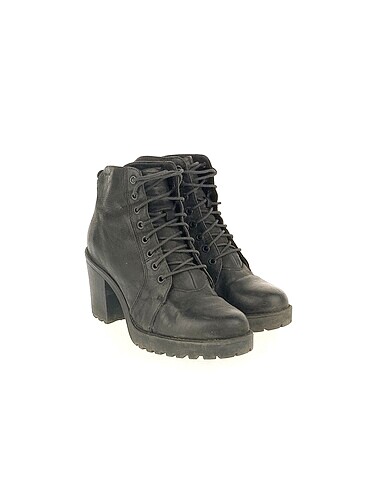 Vagabond Vagabond Bot %70 İndirimli.