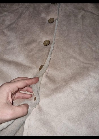 Düğmeli Bej Süet çocuk mont - Görsel 2