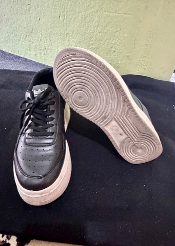 Siyah Yılan Desenli Stiletto Topuklu Spor Ayakkabı - Görsel 3