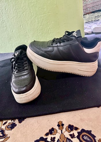 Siyah Yılan Desenli Stiletto Topuklu Spor Ayakkabı - Görsel 4