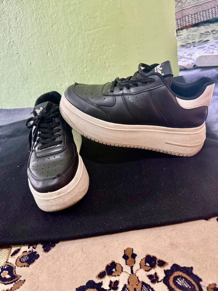 Siyah Yılan Desenli Stiletto Topuklu Spor Ayakkabı - Görsel 4