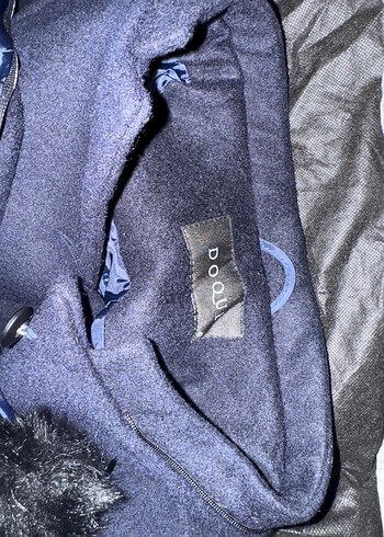 Kürklü Kapüşonlu Siyah Uzun Kaban
İki defa giyildi 3500 aldım - Görsel 7