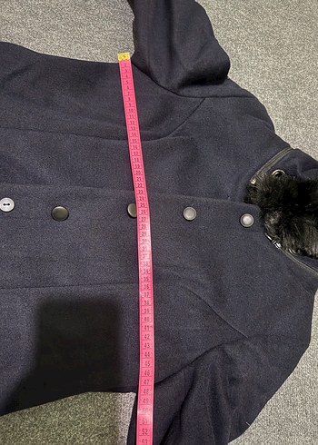 Kürklü Kapüşonlu Siyah Uzun Kaban
İki defa giyildi 3500 aldım - Görsel 5