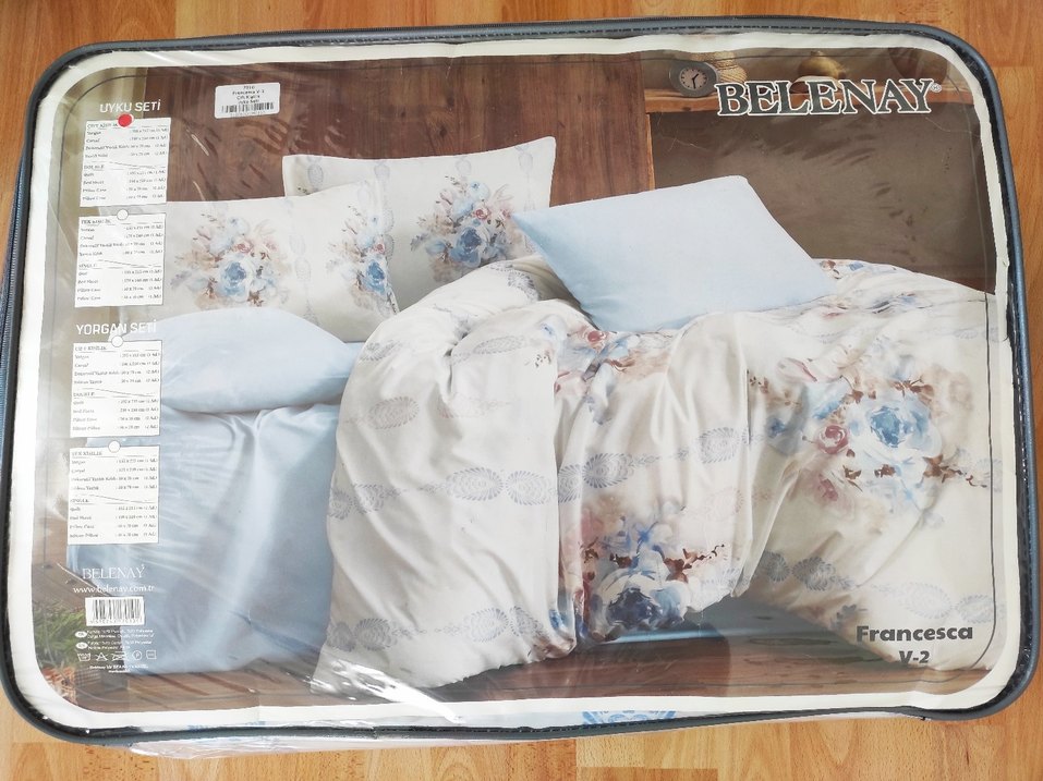 Uyku Seti Pastel Çiçek Desenli Beyaz Açık Mavi - Görsel 2