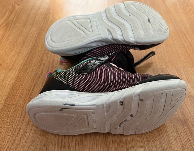Skechers Skechers 29 numara spor ayakkabı