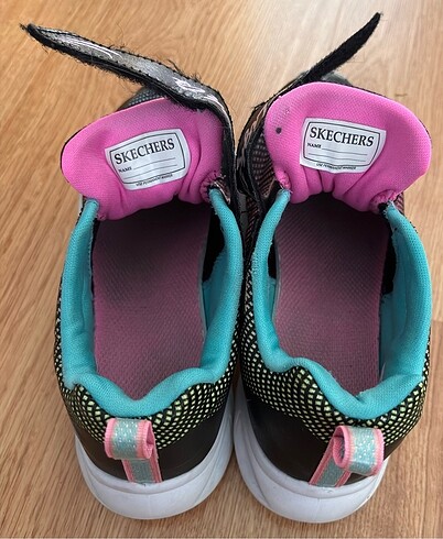 29 Beden Skechers 29 numara spor ayakkabı