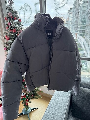 Zara mont