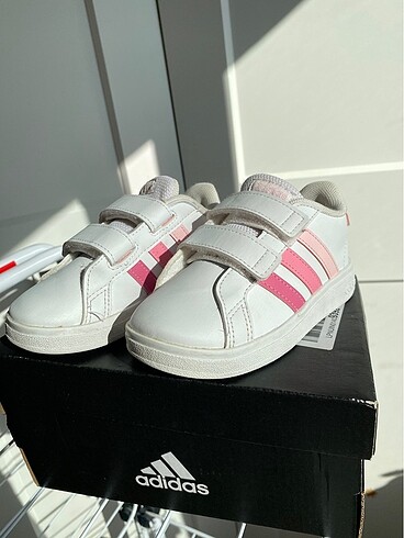 Adidas Adidas kız çocuk ayakkabısı