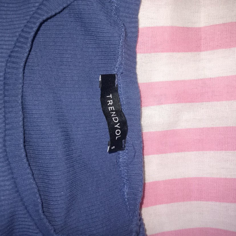 Mavi Kısa Kollu Triko Tişört - Görsel 3